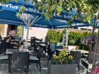 Rusticana-Biergarten gemütlich hergerichtet, lädt zum Verweilen und Geniessen ein!©Özay_Kül Rusticana-Biergarten gemütlich hergerichtet, lädt zum Verweilen und Geniessen ein!©Özay_Kül