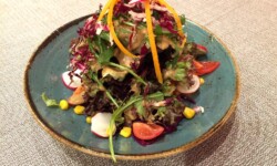 Beilagensalat mit Salaten der Saison©Sylvia_Becker